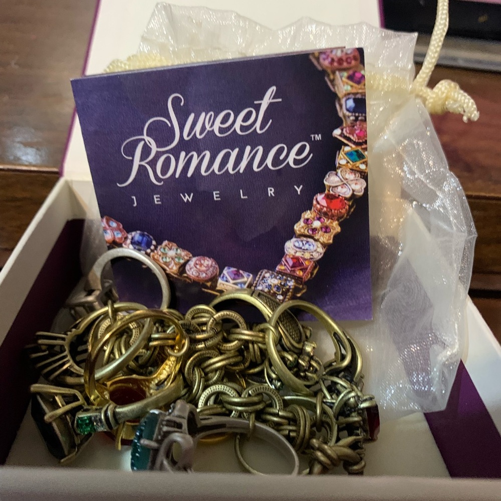 Antique Ring charm bracelets NWOT